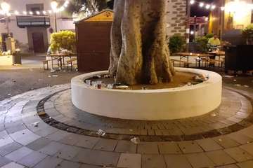  Limpieza retira decenas de toneladas de residuos de la Noche de San Juan en Telde/TA.